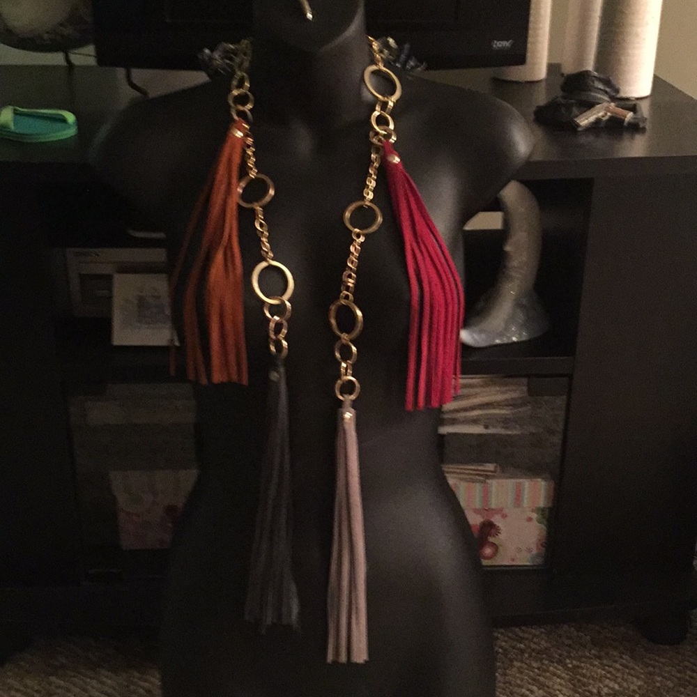 Tassel necklace